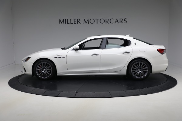 Used 2022 Maserati Ghibli Modena Q4 for sale Sold at Pagani of Greenwich in Greenwich CT 06830 3
