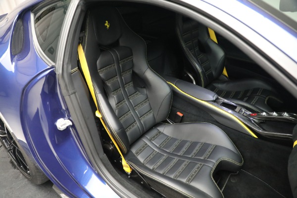 Used 2020 Ferrari 812 Superfast for sale $409,900 at Pagani of Greenwich in Greenwich CT 06830 18
