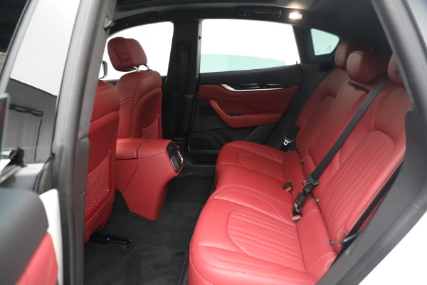 New 2023 Maserati Levante Modena for sale $110,716 at Pagani of Greenwich in Greenwich CT 06830 20