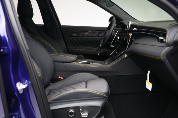 New 2023 Maserati Grecale Modena for sale $91,501 at Pagani of Greenwich in Greenwich CT 06830 17