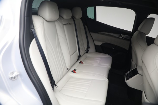 Used 2023 Maserati Grecale Modena for sale $44,900 at Pagani of Greenwich in Greenwich CT 06830 21