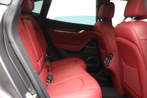 New 2023 Maserati Levante Modena for sale $117,285 at Pagani of Greenwich in Greenwich CT 06830 20