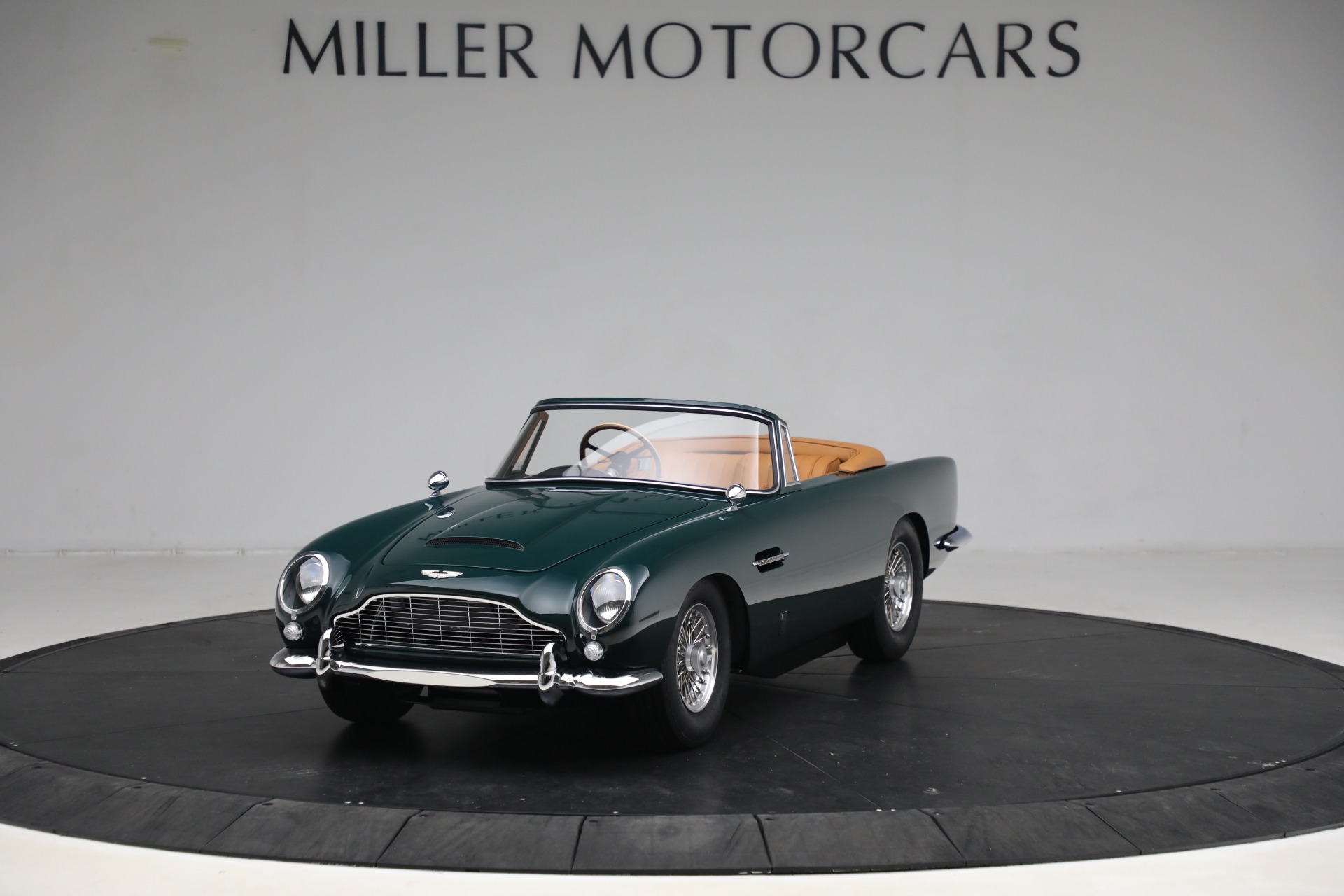New 2023 Aston Martin DB5 for sale $78,000 at Pagani of Greenwich in Greenwich CT 06830 1