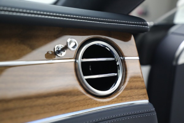 New 2023 Bentley Continental GT V8 for sale $270,225 at Pagani of Greenwich in Greenwich CT 06830 25