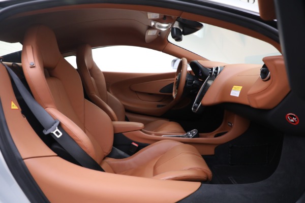 Used 2017 McLaren 570S for sale $164,900 at Pagani of Greenwich in Greenwich CT 06830 22