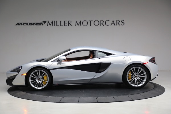 Used 2017 McLaren 570S for sale $164,900 at Pagani of Greenwich in Greenwich CT 06830 3
