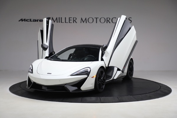 Used 2017 McLaren 570S for sale Call for price at Pagani of Greenwich in Greenwich CT 06830 14