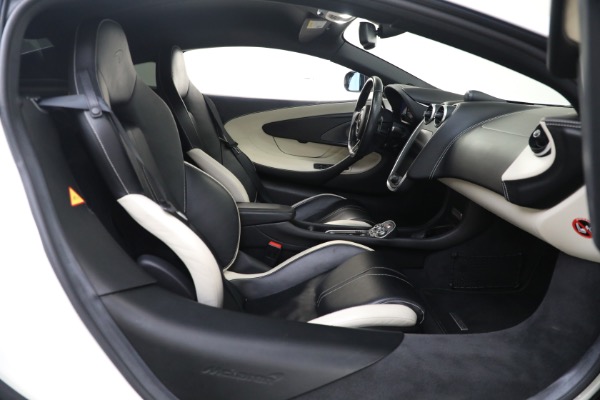 Used 2017 McLaren 570S for sale Call for price at Pagani of Greenwich in Greenwich CT 06830 24