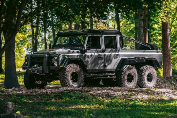 Used 1983 Land Rover Defender 110 Double Cab 6x6 Edition for sale $399,900 at Pagani of Greenwich in Greenwich CT 06830 19