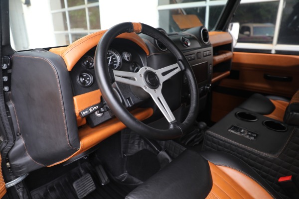 Used 1983 Land Rover Defender 110 Double Cab 6x6 Edition for sale $399,900 at Pagani of Greenwich in Greenwich CT 06830 7
