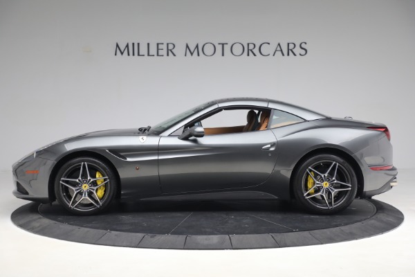 Used 2017 Ferrari California T for sale $151,900 at Pagani of Greenwich in Greenwich CT 06830 11