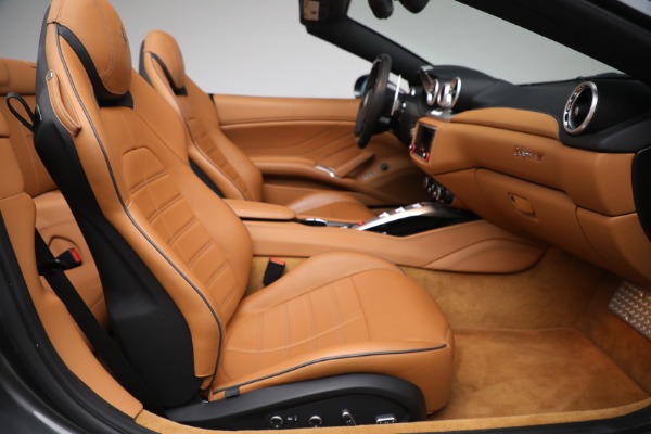 Used 2017 Ferrari California T for sale $151,900 at Pagani of Greenwich in Greenwich CT 06830 23