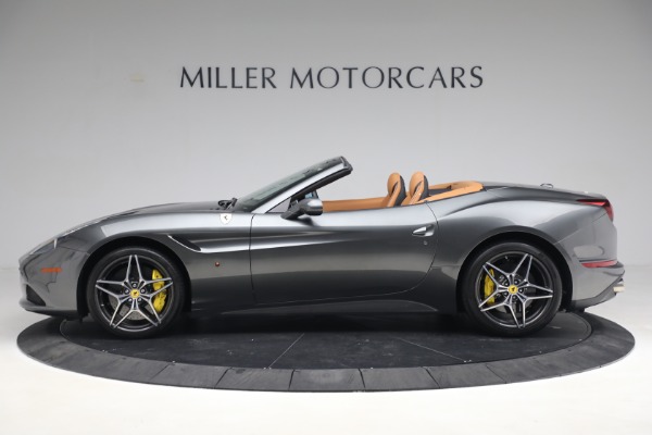 Used 2017 Ferrari California T for sale $151,900 at Pagani of Greenwich in Greenwich CT 06830 3