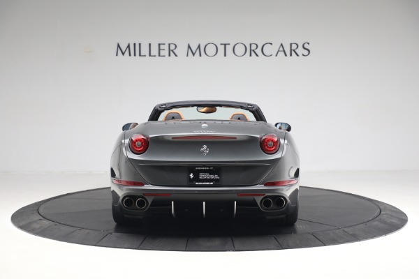 Used 2017 Ferrari California T for sale $151,900 at Pagani of Greenwich in Greenwich CT 06830 6
