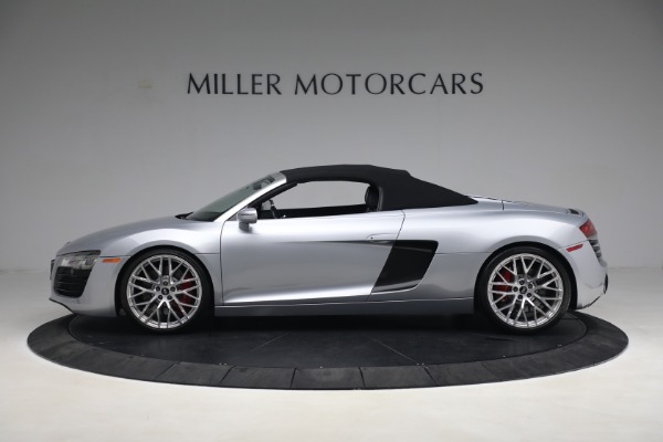 Used 2015 Audi R8 4.2 quattro Spyder for sale $149,900 at Pagani of Greenwich in Greenwich CT 06830 14