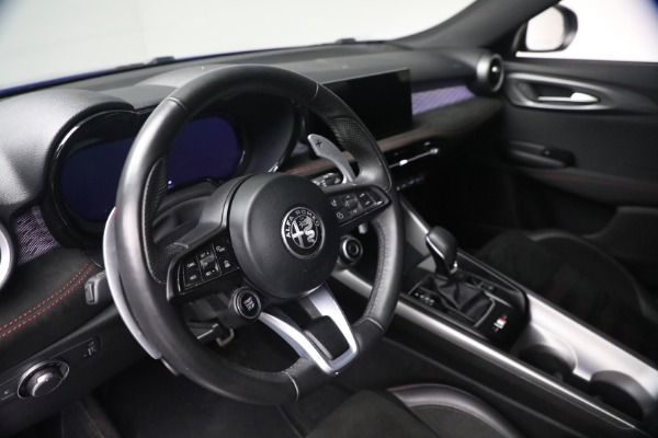 Used 2024 Alfa Romeo Tonale Veloce for sale $26,900 at Pagani of Greenwich in Greenwich CT 06830 13