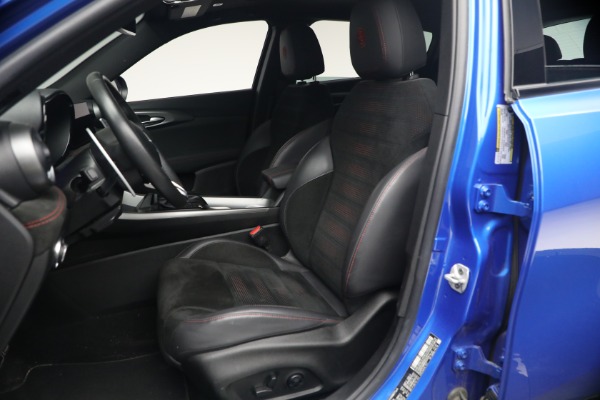 Used 2024 Alfa Romeo Tonale Veloce for sale $26,900 at Pagani of Greenwich in Greenwich CT 06830 15