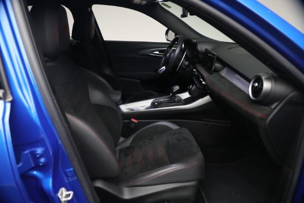 Used 2024 Alfa Romeo Tonale Veloce for sale $26,900 at Pagani of Greenwich in Greenwich CT 06830 16