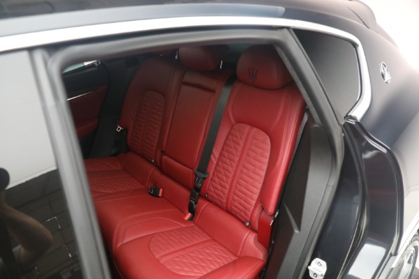 Used 2019 Maserati Levante Trofeo for sale $81,900 at Pagani of Greenwich in Greenwich CT 06830 25