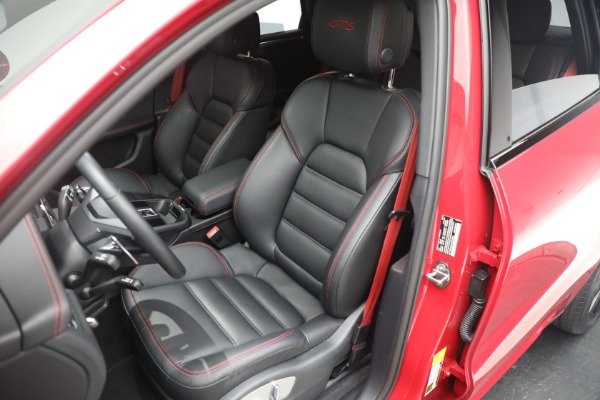 Used 2022 Porsche Macan GTS for sale $82,900 at Pagani of Greenwich in Greenwich CT 06830 14
