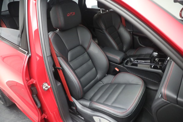 Used 2022 Porsche Macan GTS for sale $82,900 at Pagani of Greenwich in Greenwich CT 06830 20