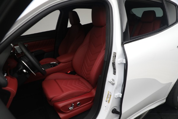 New 2023 Maserati Grecale Trofeo for sale $110,095 at Pagani of Greenwich in Greenwich CT 06830 16