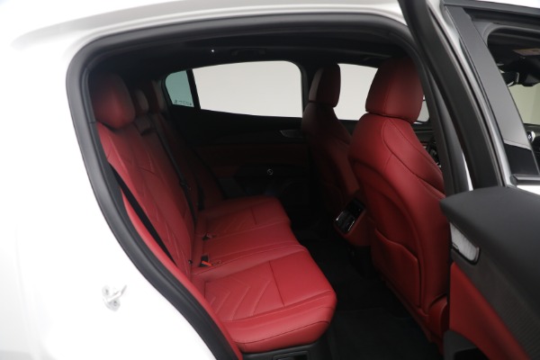 Used 2023 Maserati Grecale Trofeo for sale Sold at Pagani of Greenwich in Greenwich CT 06830 20