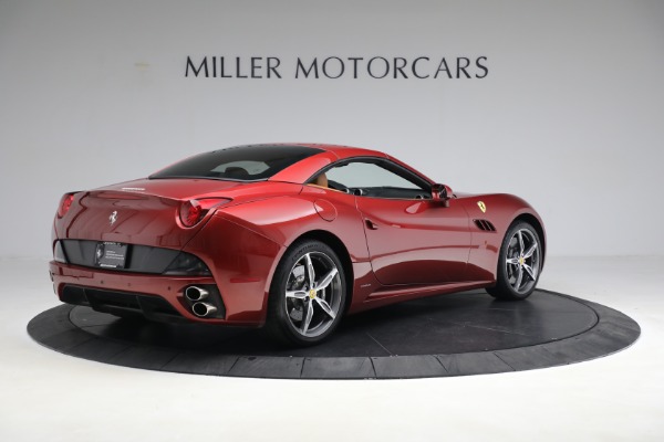 Used 2014 Ferrari California for sale $136,900 at Pagani of Greenwich in Greenwich CT 06830 16