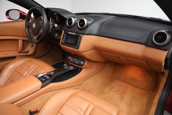 Used 2014 Ferrari California for sale $136,900 at Pagani of Greenwich in Greenwich CT 06830 23
