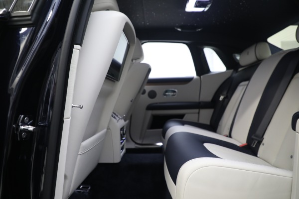 Used 2021 Rolls-Royce Ghost for sale Sold at Pagani of Greenwich in Greenwich CT 06830 17