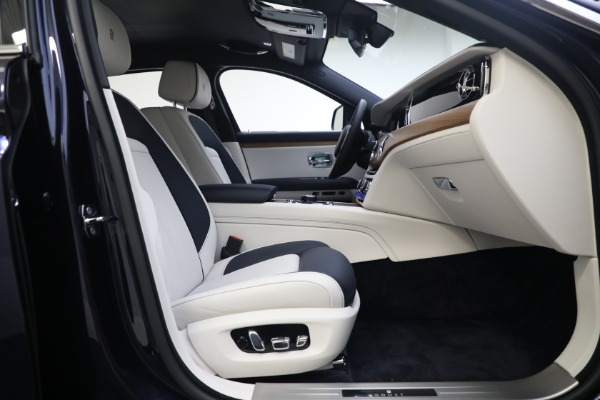 Used 2021 Rolls-Royce Ghost for sale Sold at Pagani of Greenwich in Greenwich CT 06830 21