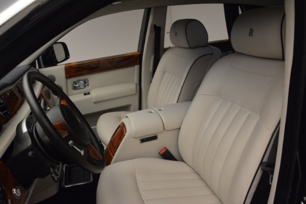 Used 2011 Rolls-Royce Phantom for sale Sold at Pagani of Greenwich in Greenwich CT 06830 11