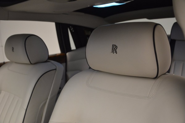 Used 2011 Rolls-Royce Phantom for sale Sold at Pagani of Greenwich in Greenwich CT 06830 12