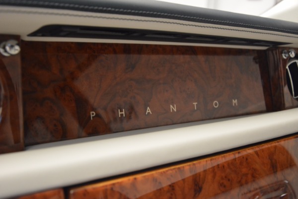 Used 2011 Rolls-Royce Phantom for sale Sold at Pagani of Greenwich in Greenwich CT 06830 15