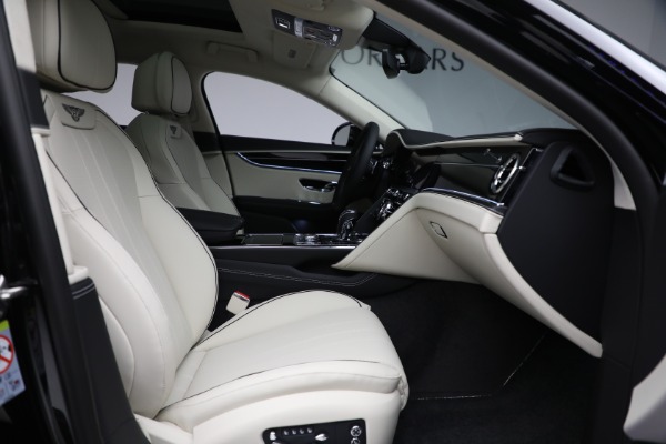 New 2023 Bentley Flying Spur V8 for sale $243,705 at Pagani of Greenwich in Greenwich CT 06830 28