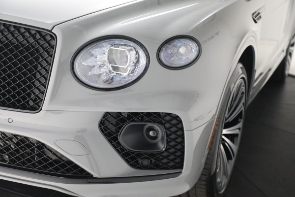 New 2023 Bentley Bentayga Azure V8 for sale $275,715 at Pagani of Greenwich in Greenwich CT 06830 17