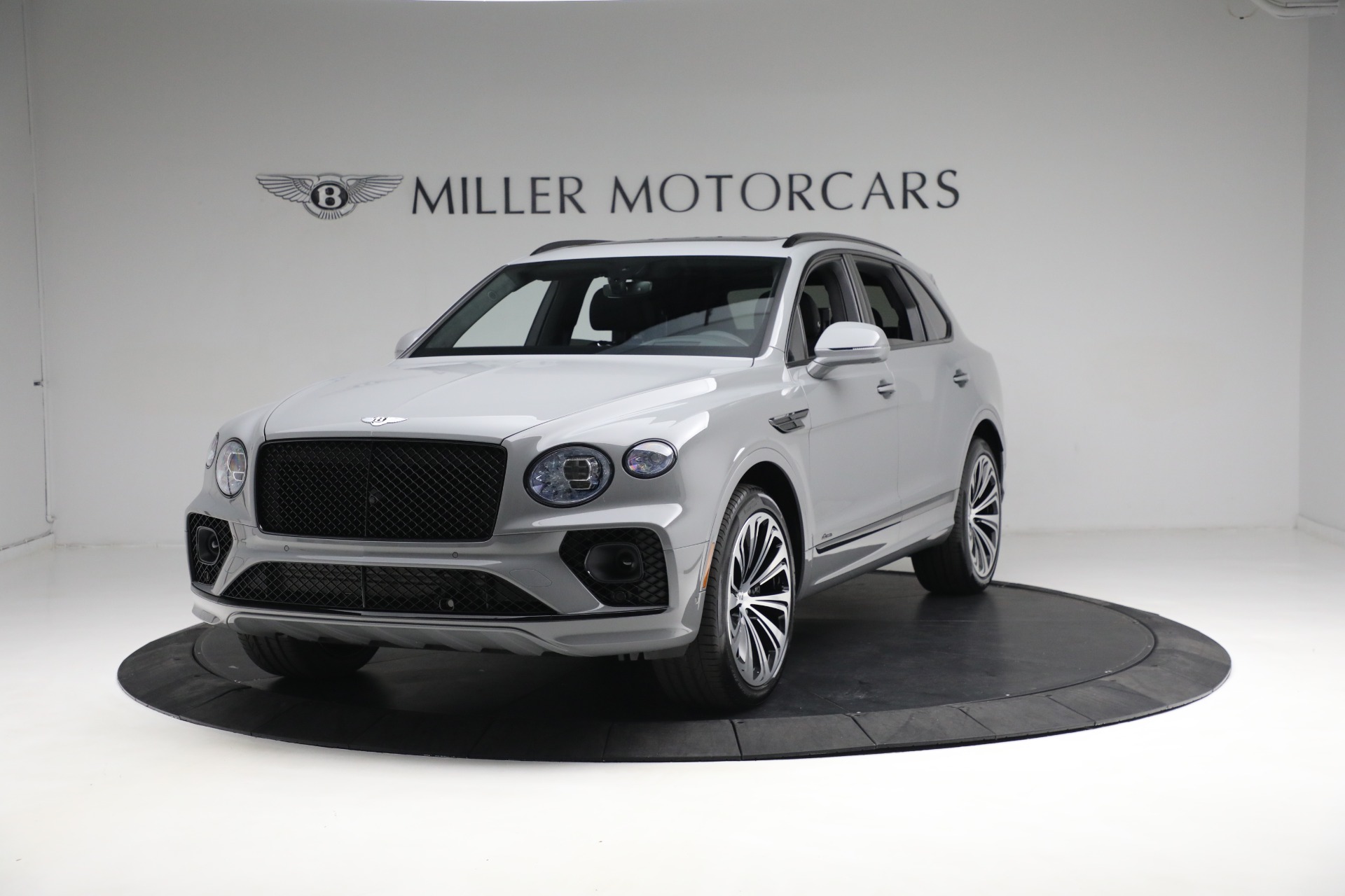 New 2023 Bentley Bentayga Azure V8 for sale $275,715 at Pagani of Greenwich in Greenwich CT 06830 1