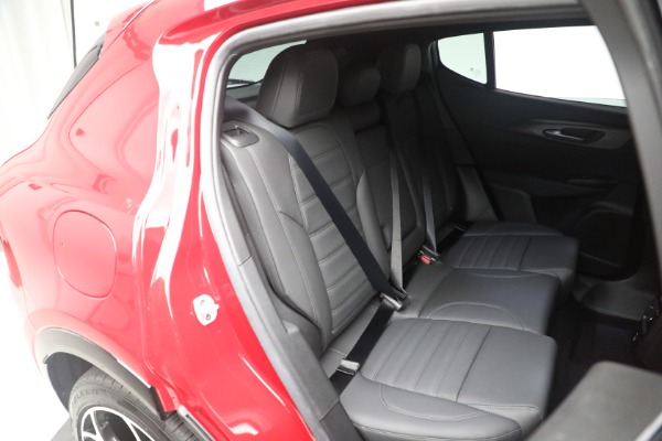 New 2024 Alfa Romeo Tonale Ti for sale $51,290 at Pagani of Greenwich in Greenwich CT 06830 28