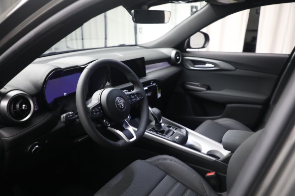 New 2024 Alfa Romeo Tonale Ti for sale Call for price at Pagani of Greenwich in Greenwich CT 06830 14