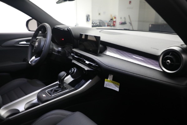 New 2024 Alfa Romeo Tonale Ti for sale Call for price at Pagani of Greenwich in Greenwich CT 06830 18