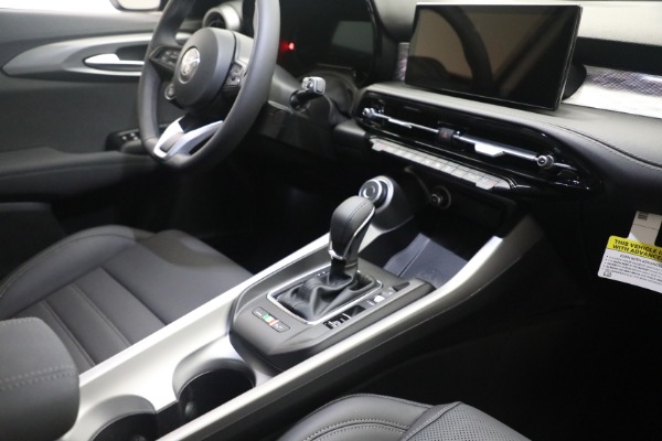 New 2024 Alfa Romeo Tonale Ti for sale Call for price at Pagani of Greenwich in Greenwich CT 06830 27