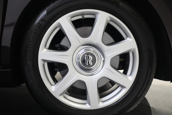 Used 2018 Rolls-Royce Phantom for sale $339,895 at Pagani of Greenwich in Greenwich CT 06830 19