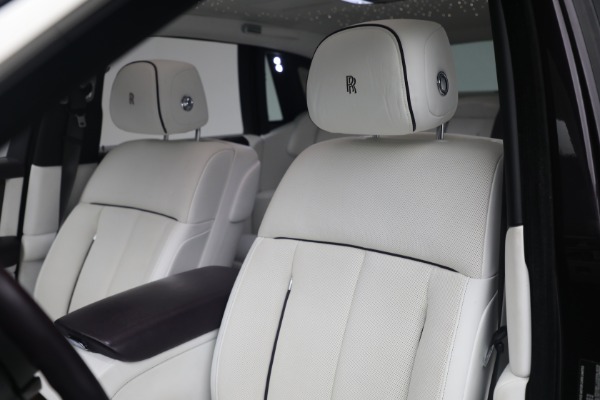 Used 2018 Rolls-Royce Phantom for sale Sold at Pagani of Greenwich in Greenwich CT 06830 8