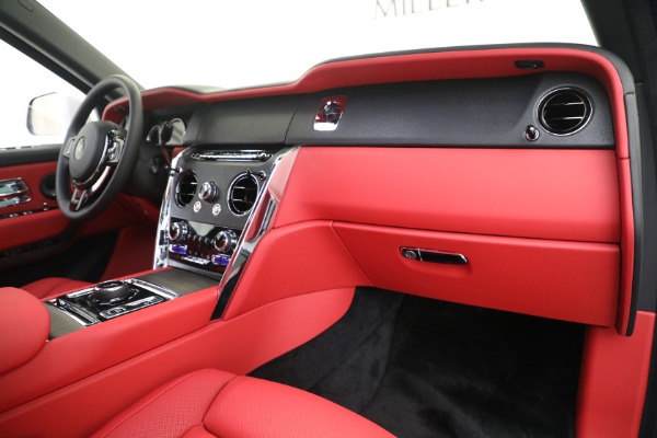 New 2023 Rolls-Royce Cullinan for sale $414,050 at Pagani of Greenwich in Greenwich CT 06830 25