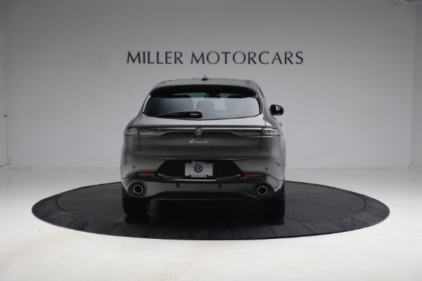 Used 2024 Alfa Romeo Tonale Hybrid Veloce for sale $26,900 at Pagani of Greenwich in Greenwich CT 06830 10