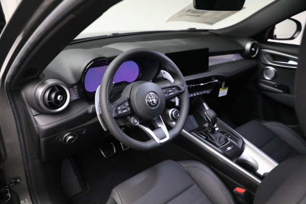 New 2024 Alfa Romeo Tonale Veloce for sale $55,300 at Pagani of Greenwich in Greenwich CT 06830 22