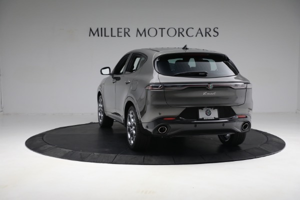 New 2024 Alfa Romeo Tonale Veloce for sale $55,300 at Pagani of Greenwich in Greenwich CT 06830 9