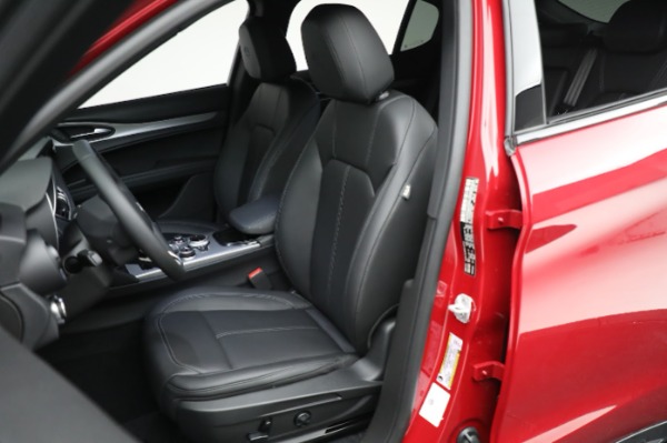 New 2024 Alfa Romeo Stelvio Ti for sale $54,320 at Pagani of Greenwich in Greenwich CT 06830 21