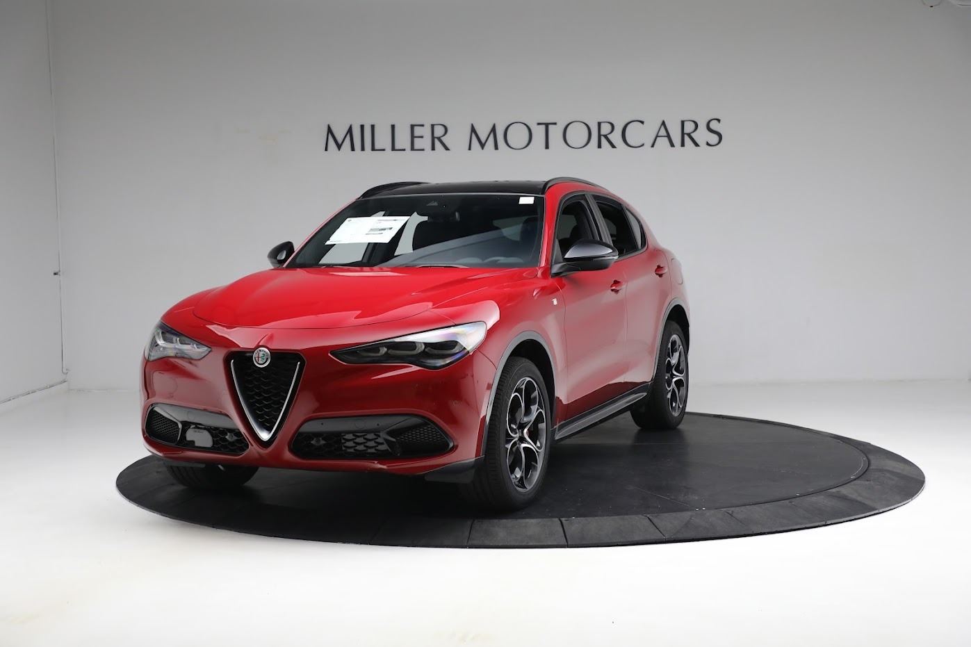 New 2024 Alfa Romeo Stelvio Ti for sale $54,320 at Pagani of Greenwich in Greenwich CT 06830 1
