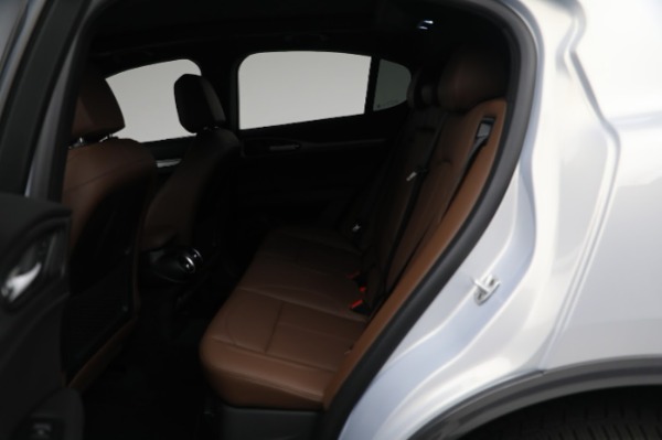 New 2024 Alfa Romeo Stelvio Ti for sale $55,230 at Pagani of Greenwich in Greenwich CT 06830 21